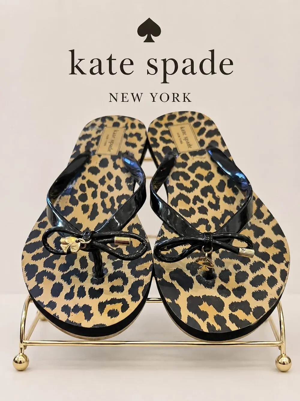Kate Spade New York Nella Leopard Bow Flip Flops Black Size 7/8